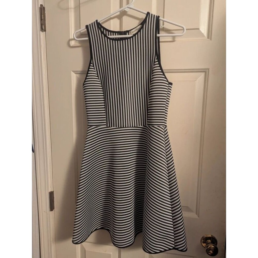 Monteau Stripe Dress, Medium